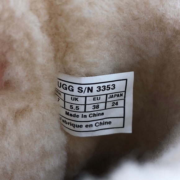 UGG Australia Multicolor Flip Sequin Boots - Picture 10 of 10